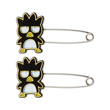 Charger l&#39;image dans la galerie, Japan Sanrio Tuxedo Sam / Bad Badtz Maru / Kuromi / Hangyodon / Pochacco Safety Pin (70&#39;s)
