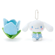 Load image into Gallery viewer, Japan Sanrio Hello Kitty / My Melody / Kuromi / Cinnamoroll / Pochacco / Pompompurin Flower Style Plush Doll Keychain (Spring)
