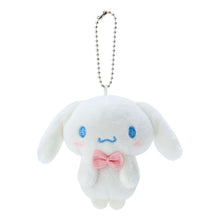 Carica l&#39;immagine nel visualizzatore di Gallery, Japan Sanrio Hello Kitty / Hangyodon / Kuromi / My Melody / Pompompurin / Cinnamoroll / Pochacco Photo Clip Plush Doll Keychain
