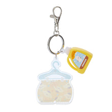 Lade das Bild in den Galerie-Viewer, Japan Sanrio Keychain (Laundry)
