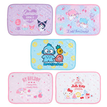 Lade das Bild in den Galerie-Viewer, Japan Sanrio Hello Kitty / Little Twin Stars / My Melody / Hangyodon / Kuromi Pillow Case
