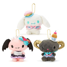 Lade das Bild in den Galerie-Viewer, Japan Sanrio Cinnamoroll x Lloromannic Plush Doll Keychain
