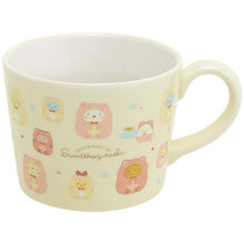 Lade das Bild in den Galerie-Viewer, Japan San-X Sumikko Gurashi Ceramic Mug with Lid (Bear Cafe)
