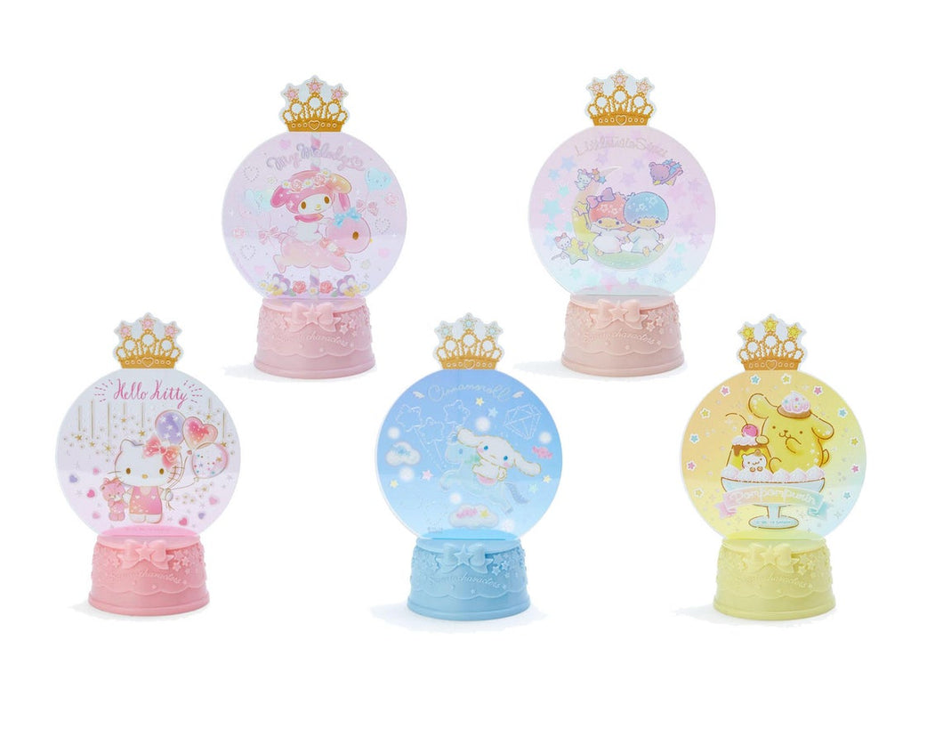 Japan Sanrio Hello Kitty / My Melody / Pompompurin / Little Twin Stars / Cinnamoroll Snow Globe Style Desk Light Decoration (M)