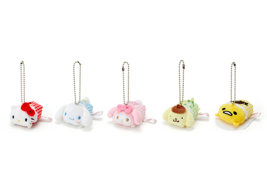 Japan Sanrio Hello Kitty / Cinnamoroll / My Melody / Pompompurin / Gudetama Plush Keychain Mascot Charm