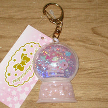 이미지를 갤러리 뷰어에 로드 , Japan Sanrio Hello Kitty / My Melody / Little Twin Stars / Cinnamoroll / Pompompurin / Pochacco / Kuromi Keychain (Snow Globe Style)
