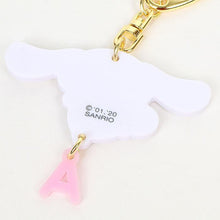 Carica l&#39;immagine nel visualizzatore di Gallery, Japan Sanrio Hello Kitty / Cinnamoroll Keychain (Alphabet)
