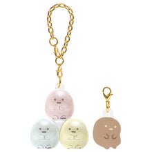 Lade das Bild in den Galerie-Viewer, Japan San-X Sumikko Gurashi Acrylic Mascot Keychain Charm (Friend)
