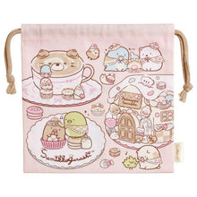 Afbeelding in Gallery-weergave laden, Japan San-X Sumikko Gurashi Drawstring Bag (Dessert Shop)
