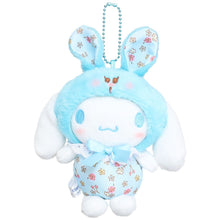 Lade das Bild in den Galerie-Viewer, Japan Sanrio Pompompurin / Cinnamoroll / My Melody / Kuromi / Hello Kitty / Sweet Piano / Pochacco Plush Doll Keychain (Flower Bunny)
