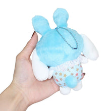 Lade das Bild in den Galerie-Viewer, Japan Sanrio Pompompurin / Cinnamoroll / My Melody / Kuromi / Hello Kitty / Sweet Piano / Pochacco Plush Doll Keychain (Flower Bunny)
