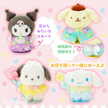 Lade das Bild in den Galerie-Viewer, Japan Sanrio My Melody / Cinnamoroll / Pompompurin / Kuromi / Pochacco Plush Doll Accessories - Clothes (Pitatto) M
