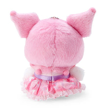 Carica l&#39;immagine nel visualizzatore di Gallery, Japan Sanrio Plush Doll Keychain (Sakura)
