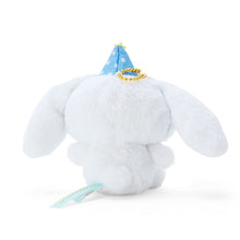 Lade das Bild in den Galerie-Viewer, Japan Sanrio Cinnamoroll Plush Doll Keychain (After Party)
