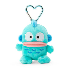 Lade das Bild in den Galerie-Viewer, Japan Sanrio Carabiner Plush Doll Keychain (Heart)
