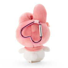 Lade das Bild in den Galerie-Viewer, Japan Sanrio Carabiner Plush Doll Keychain (Heart)
