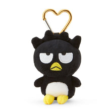 Carregar imagem no visualizador da galeria, Japan Sanrio Carabiner Plush Doll Keychain (Heart)
